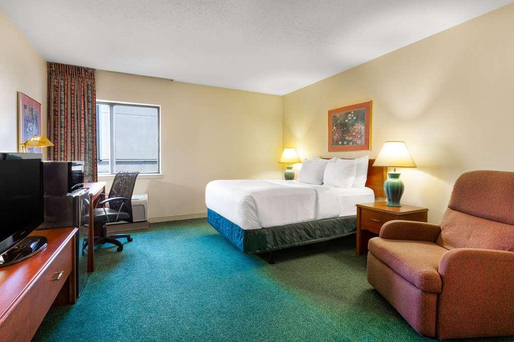 La Quinta Inn By Wyndham Wausau Phòng bức ảnh