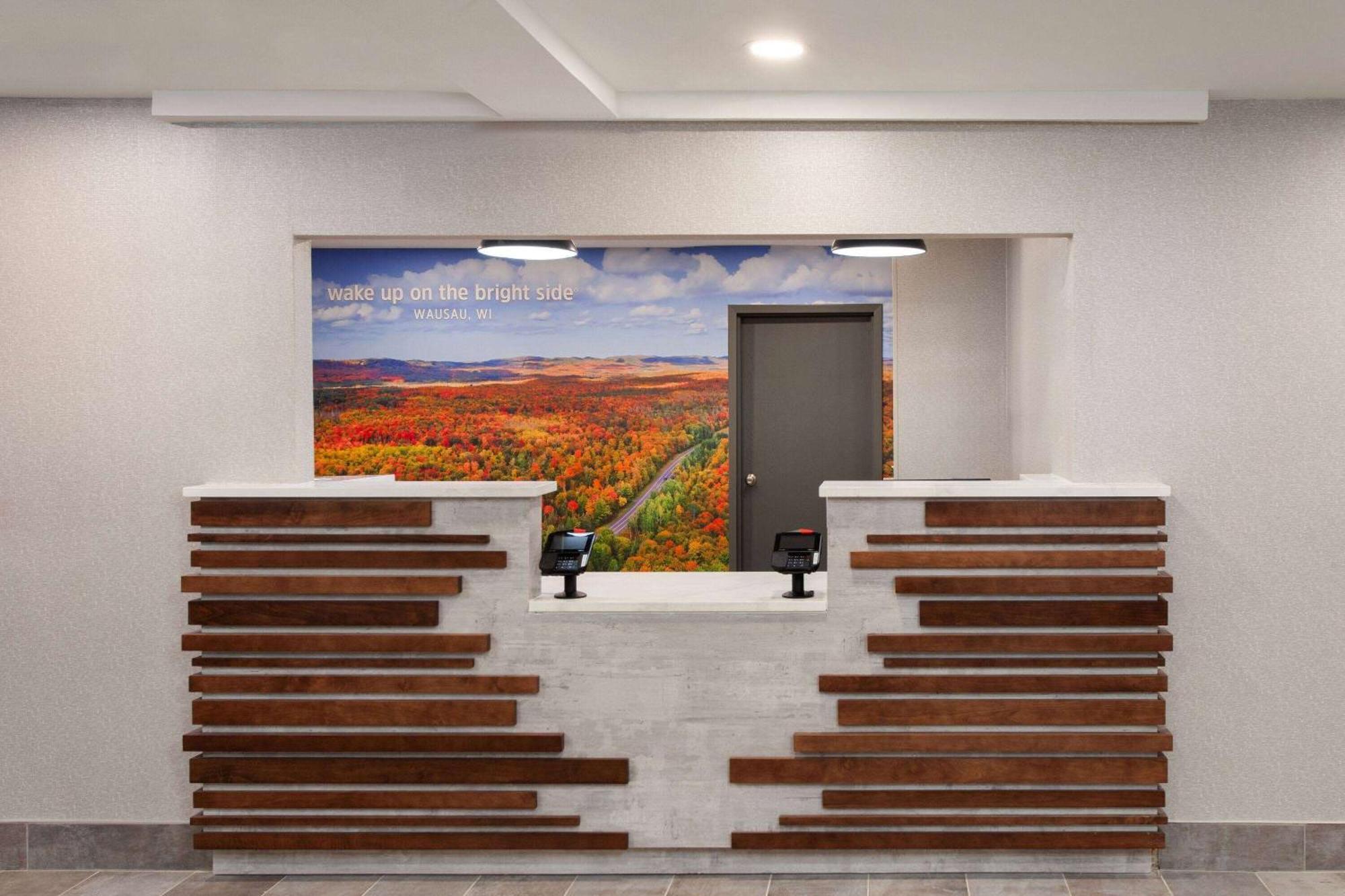 La Quinta Inn By Wyndham Wausau Ngoại thất bức ảnh