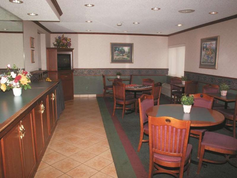 La Quinta Inn By Wyndham Wausau Ngoại thất bức ảnh
